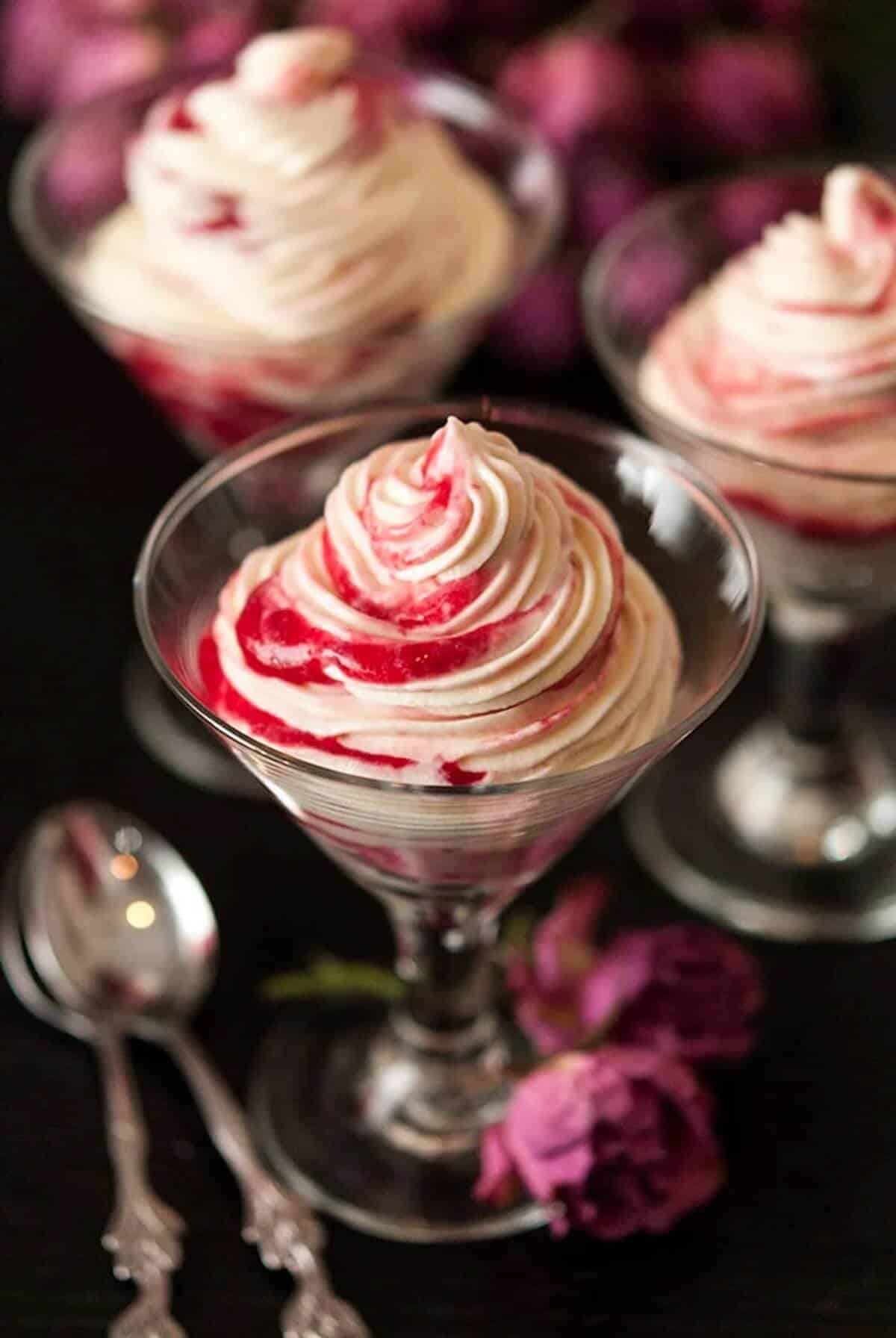 10 Easy Classy Wine Glass Dessert Ideas And Tasty Party Recipes -  MakeMoneyTom