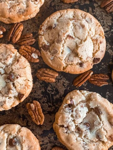 Brown butter pecan cookies with chocolate chips