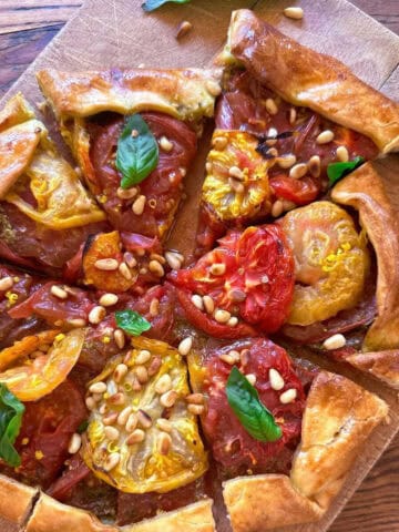 Fresh tomato galette.