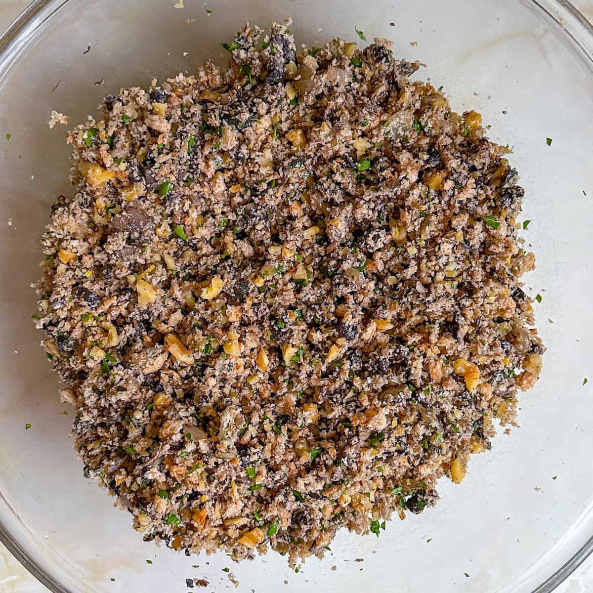 A bowl of mushroom stuffing mix.